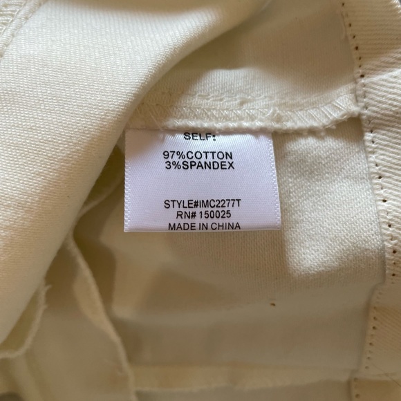 NWT Emory Park Button Crop Top - Picture 8 of 9